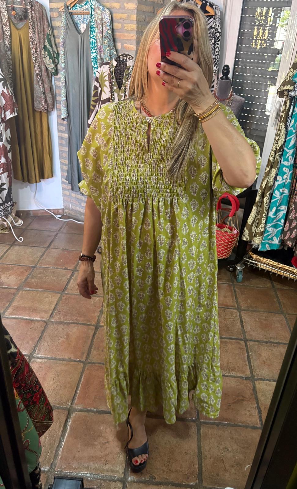 Vestido nido de abeja