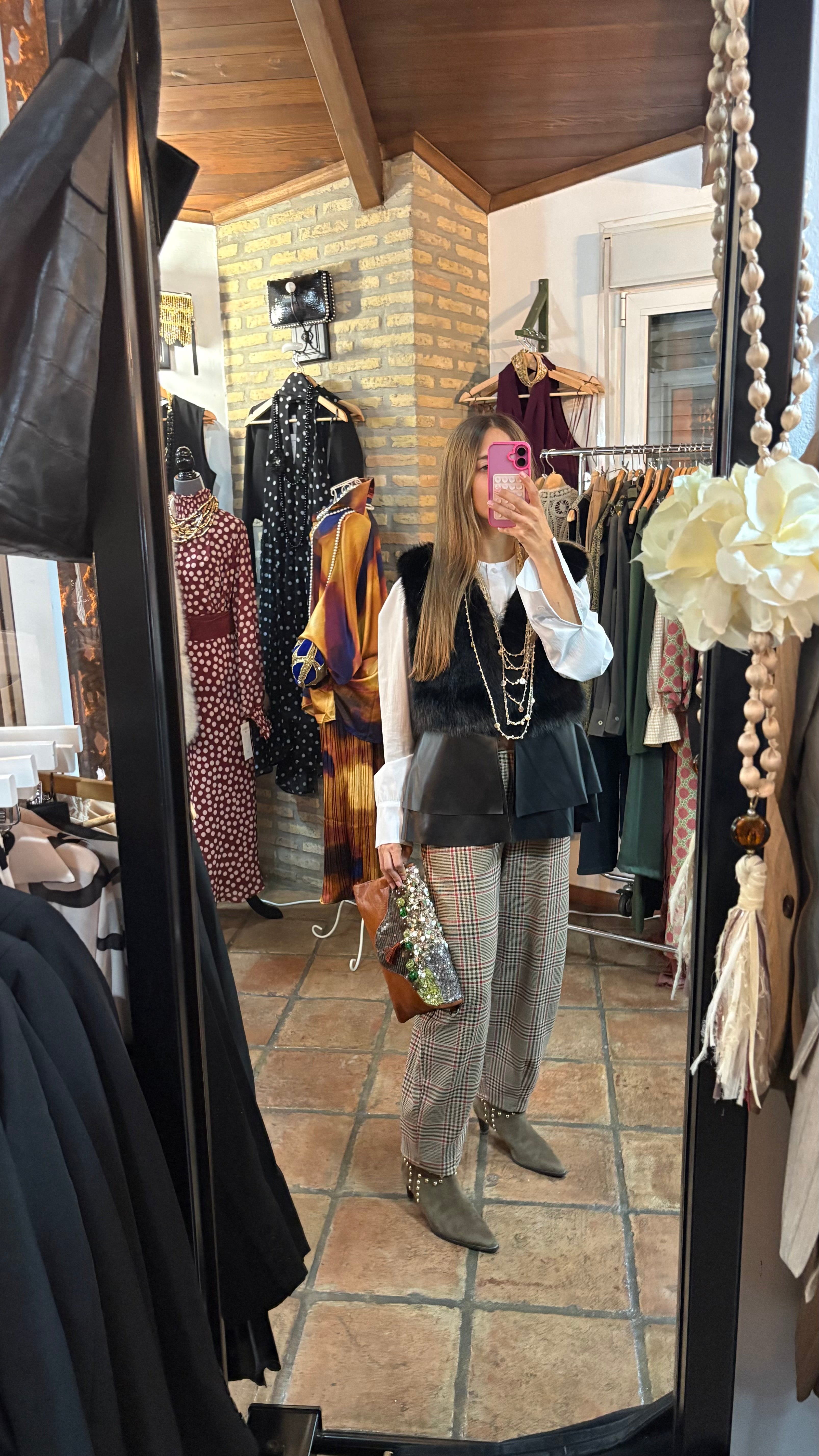 Chaleco sin mangas polipiel negro