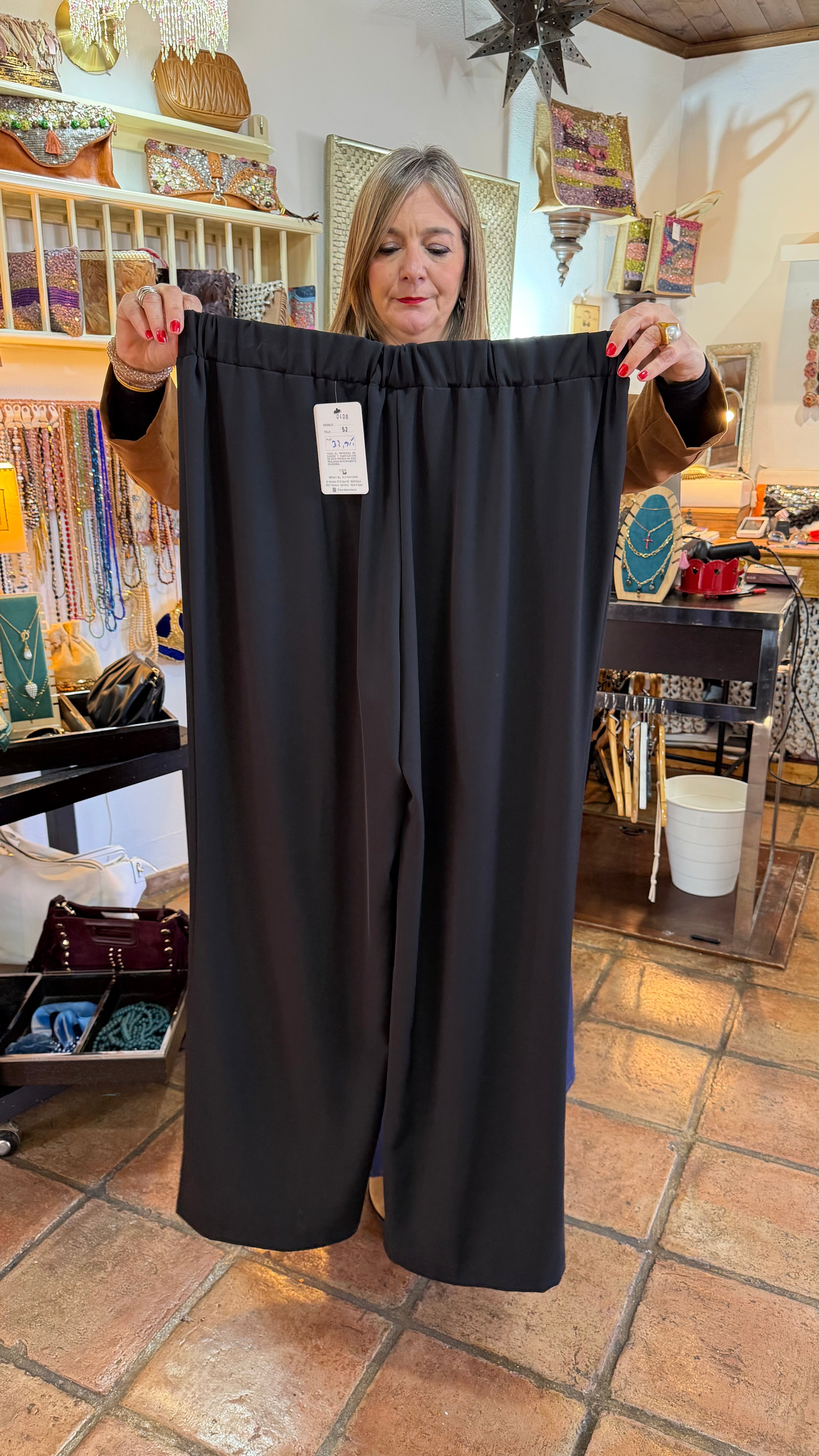 Pantalón crep negro