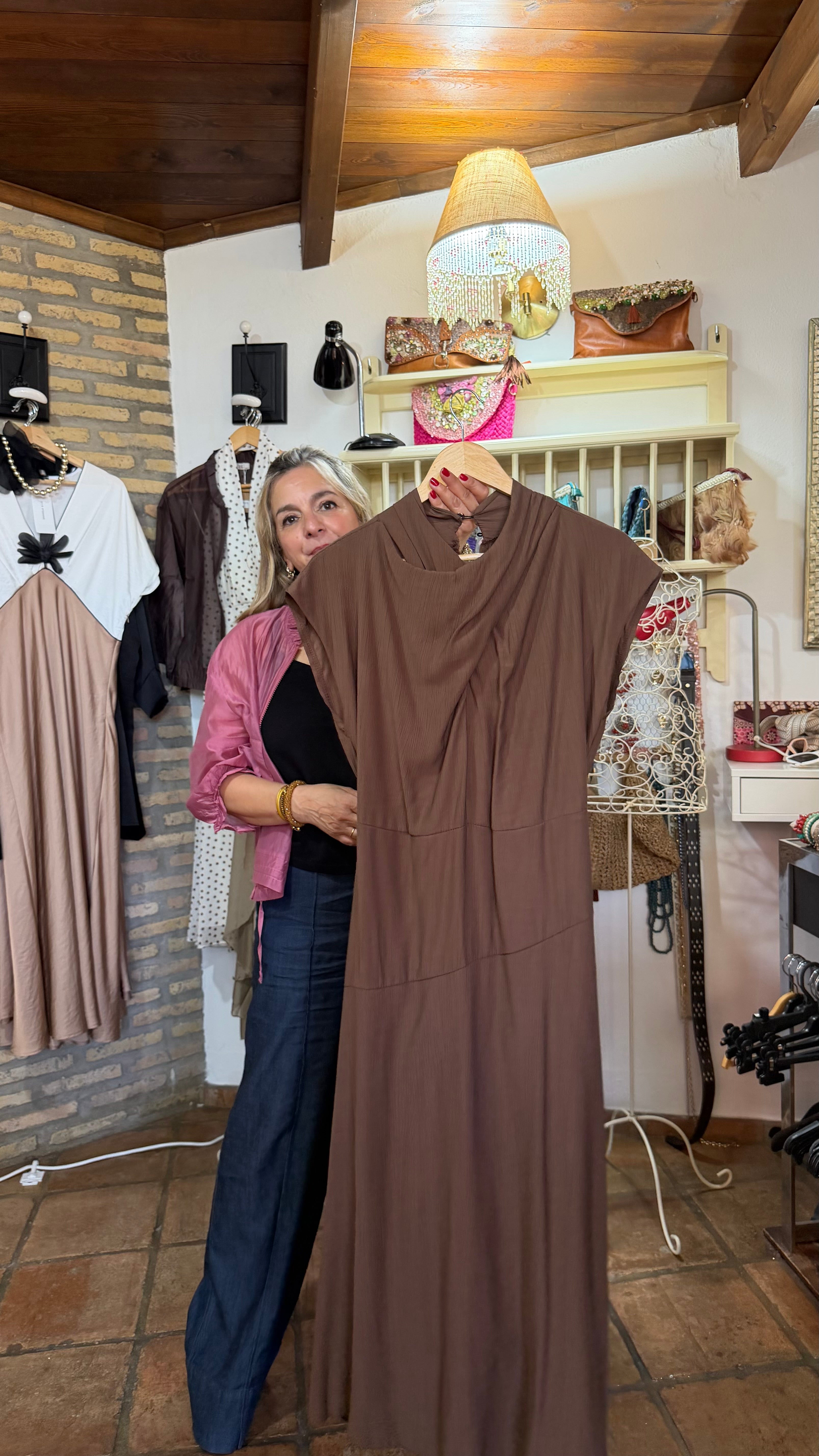 Vestido marrón