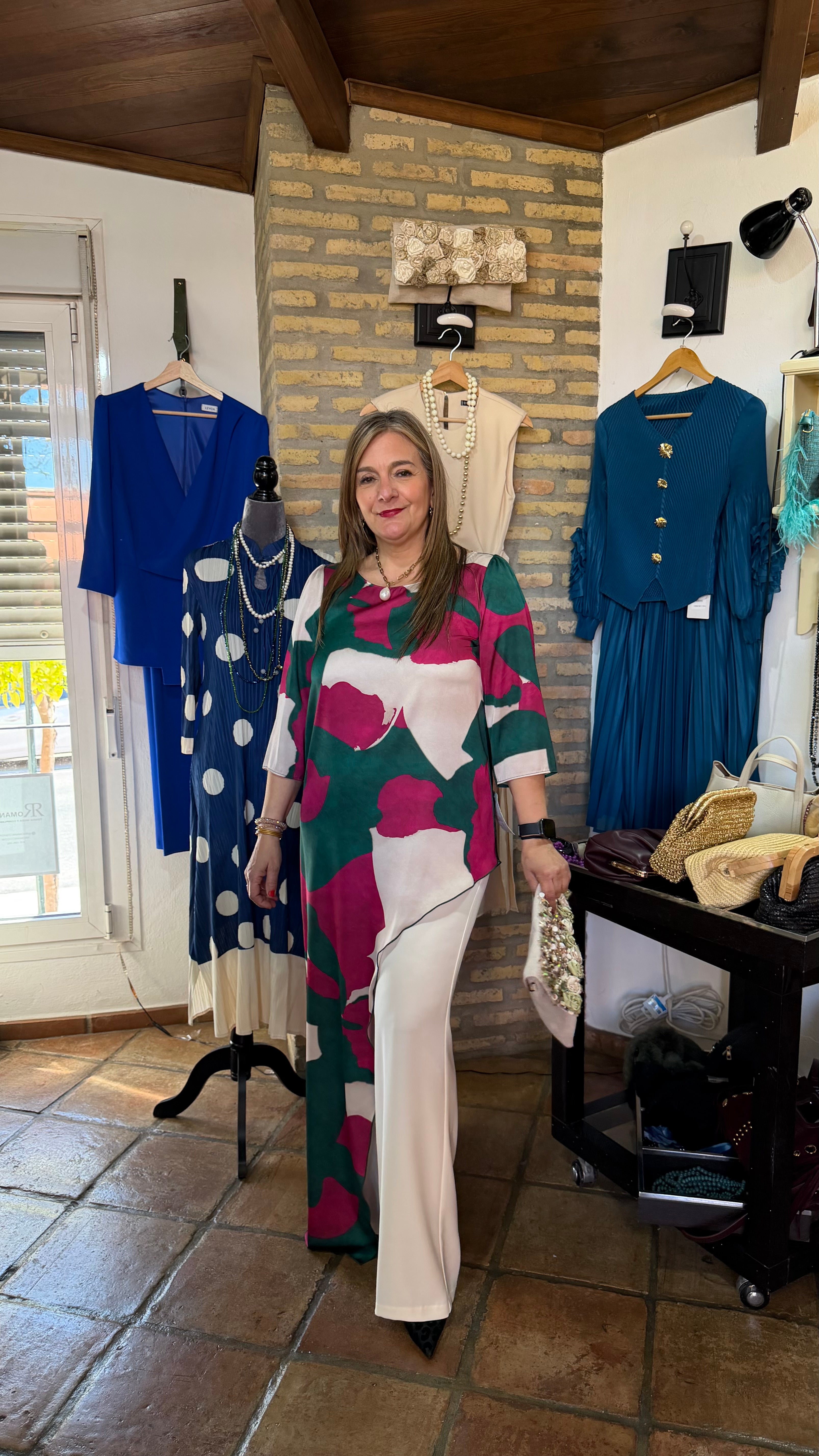 Conjunto caftán capa