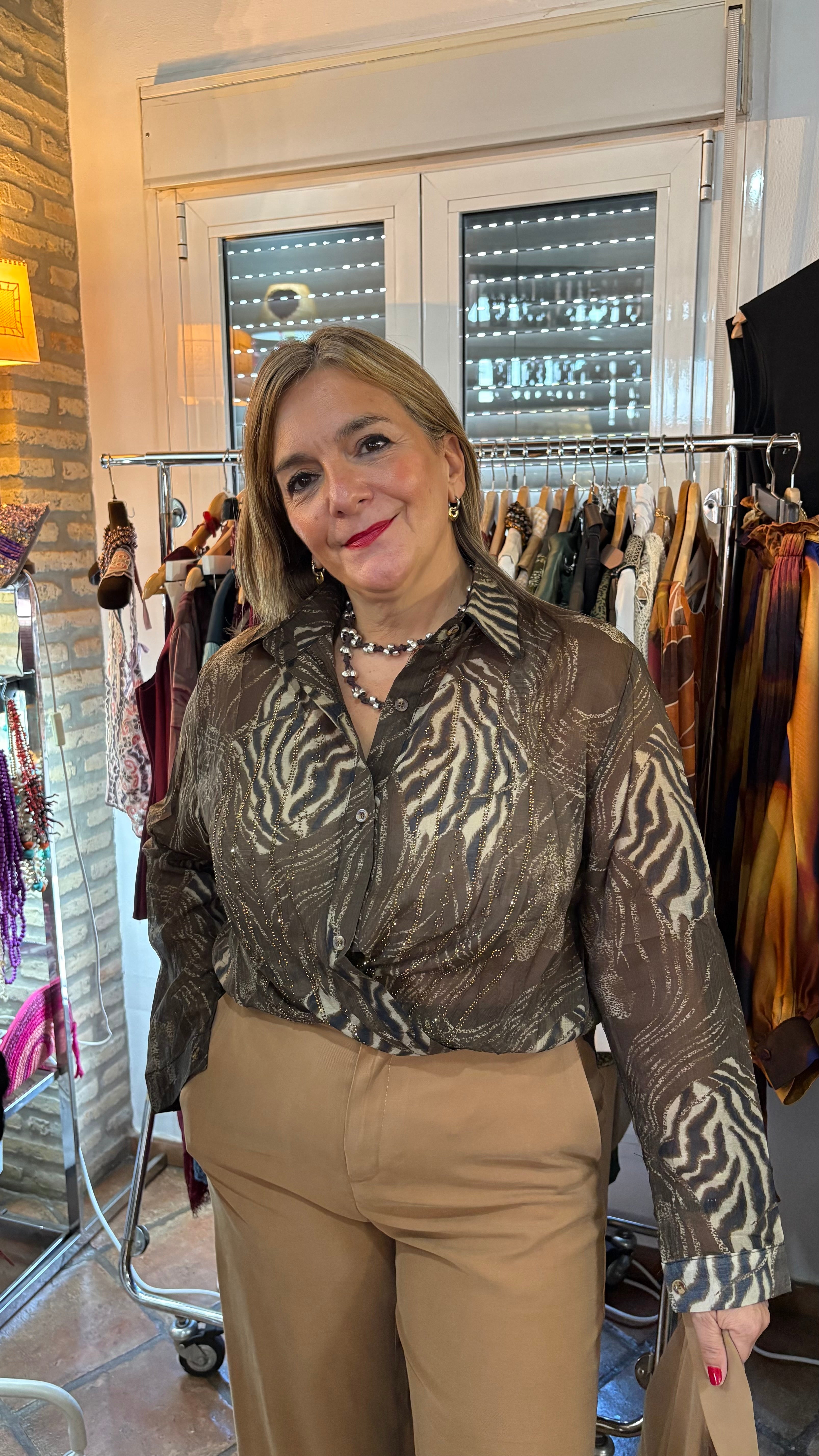 Camisa brillos animal