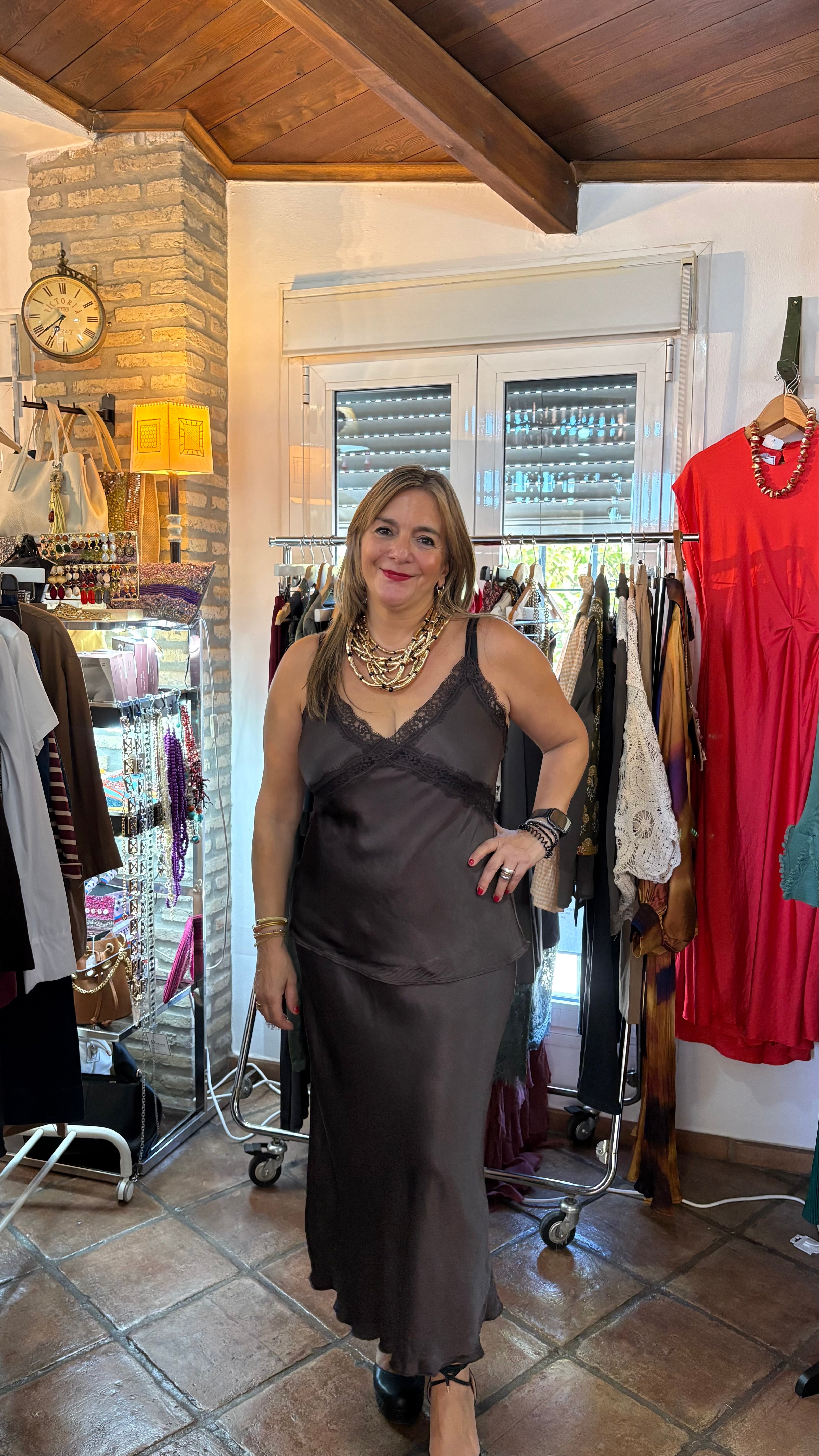 LENCERO SATINADO ENCAJE