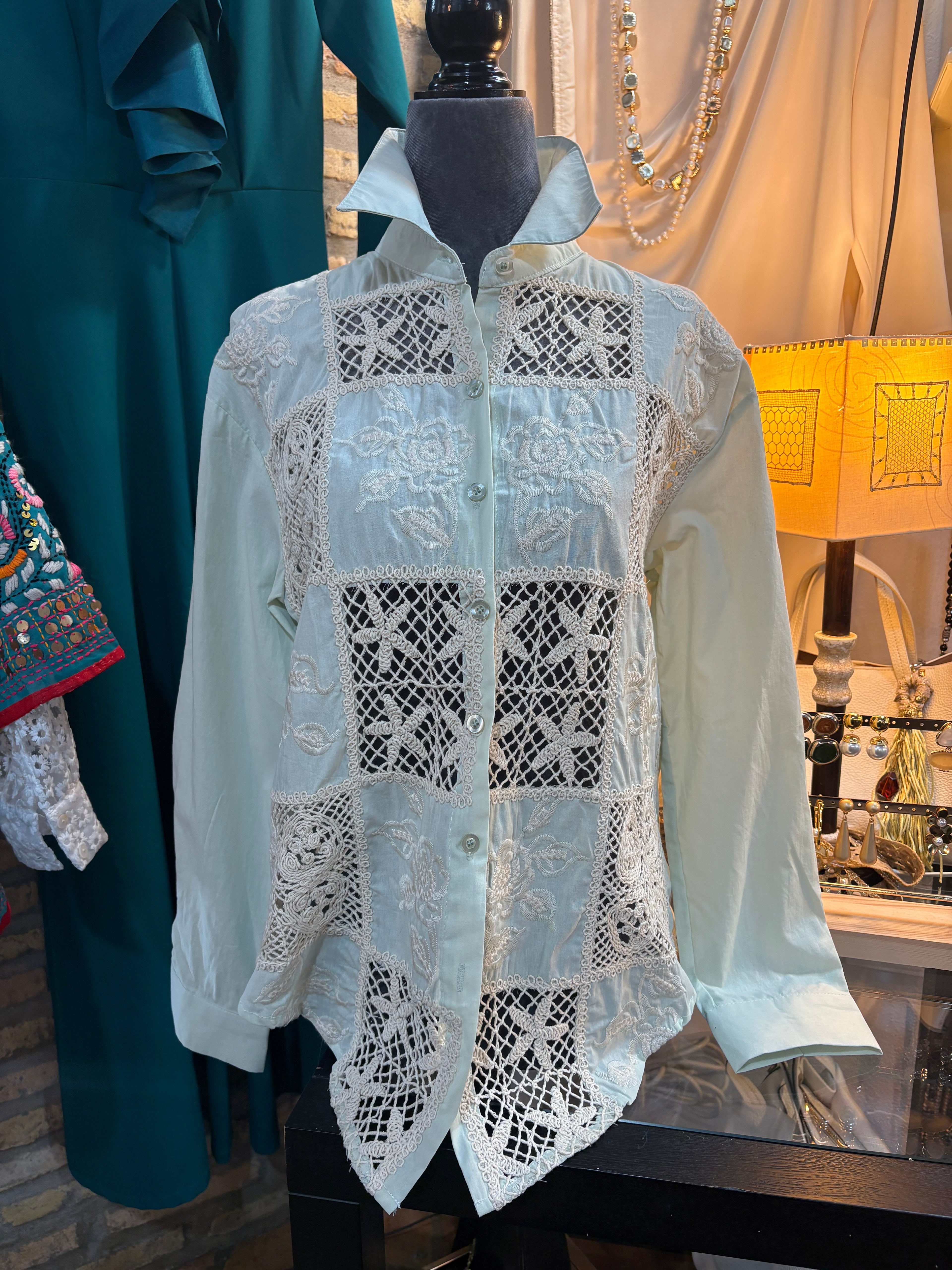 Camisa crochet y bordados VERDE