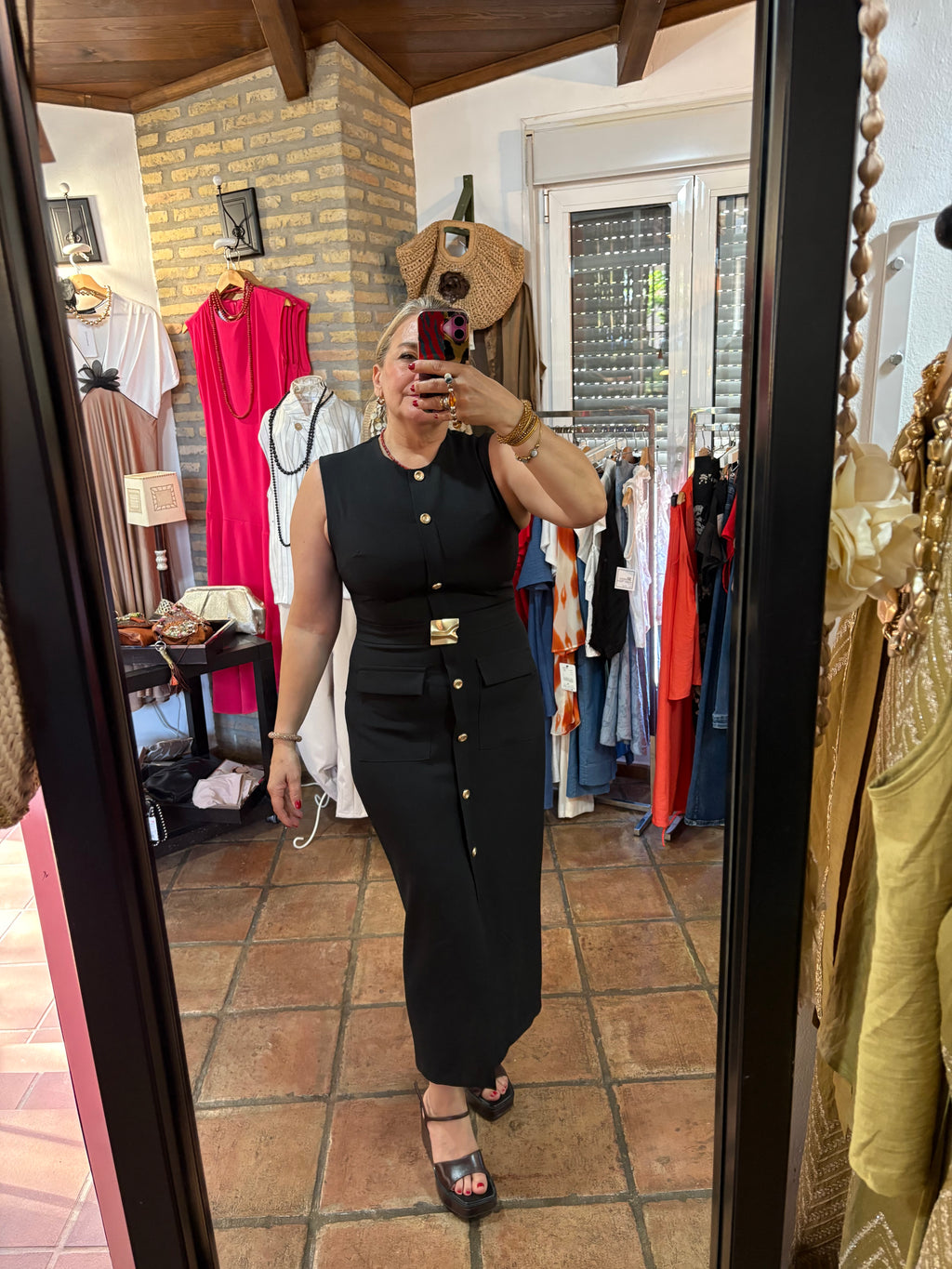 VESTIDO CINTURON BORONES DORADOS
