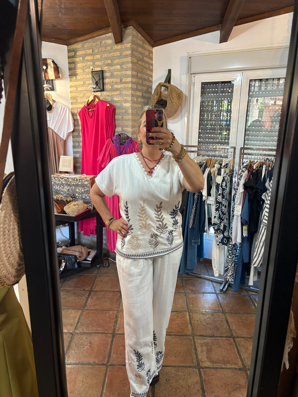 CONJUNTO LINO BORDADO