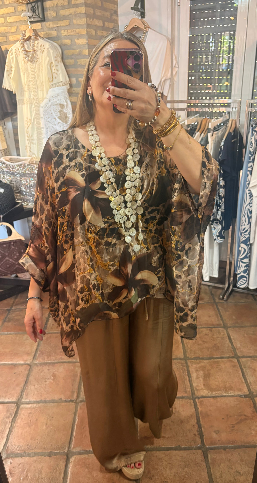 TOP ANIMAL PRINT FLOR DORADOS