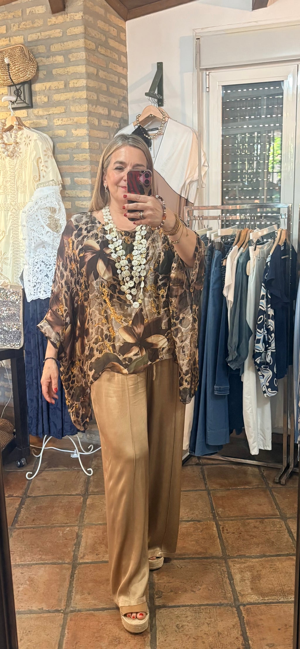 PANTALON SATEN DORADO