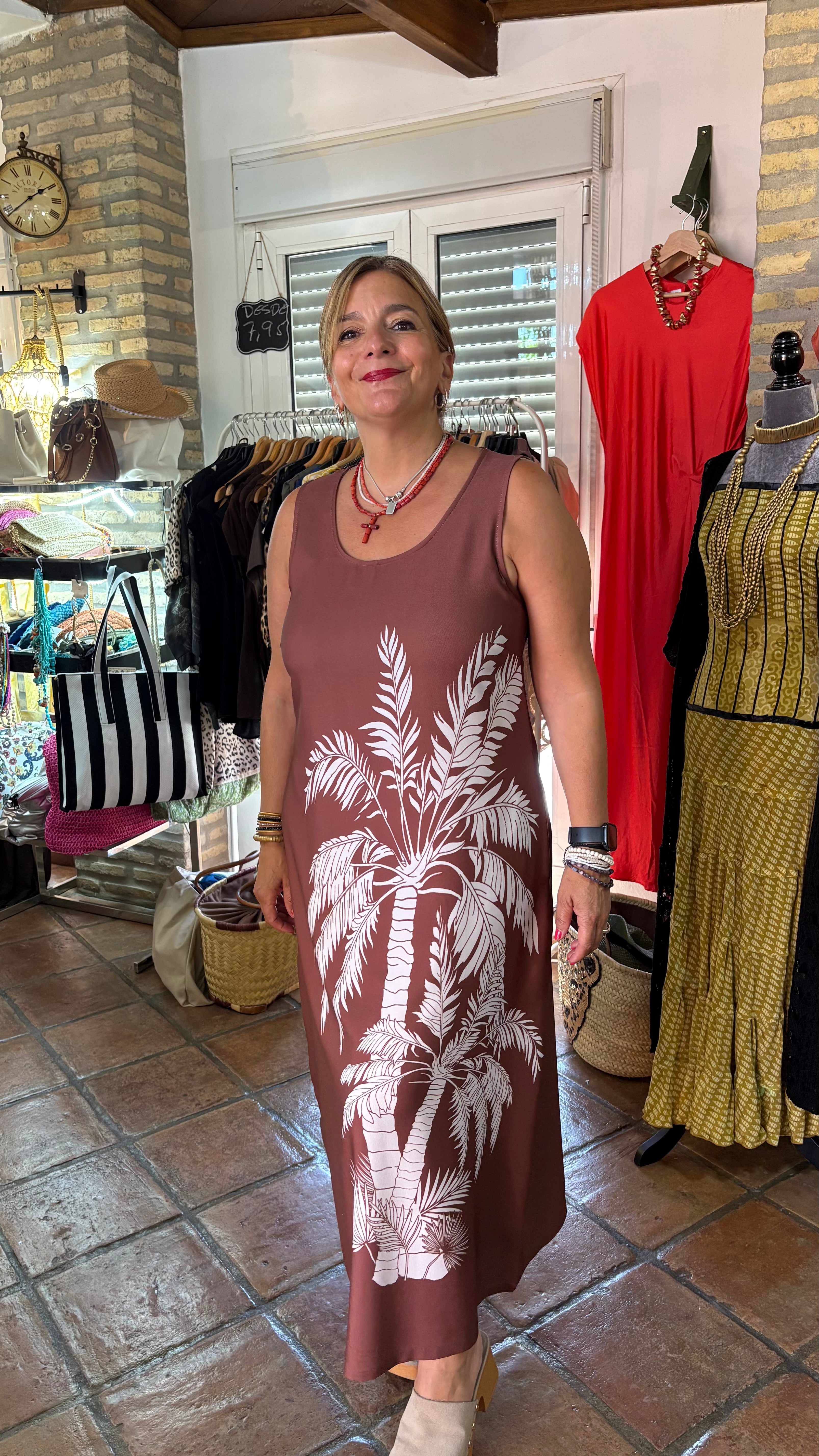 Vestido Marrón de Palmeras
