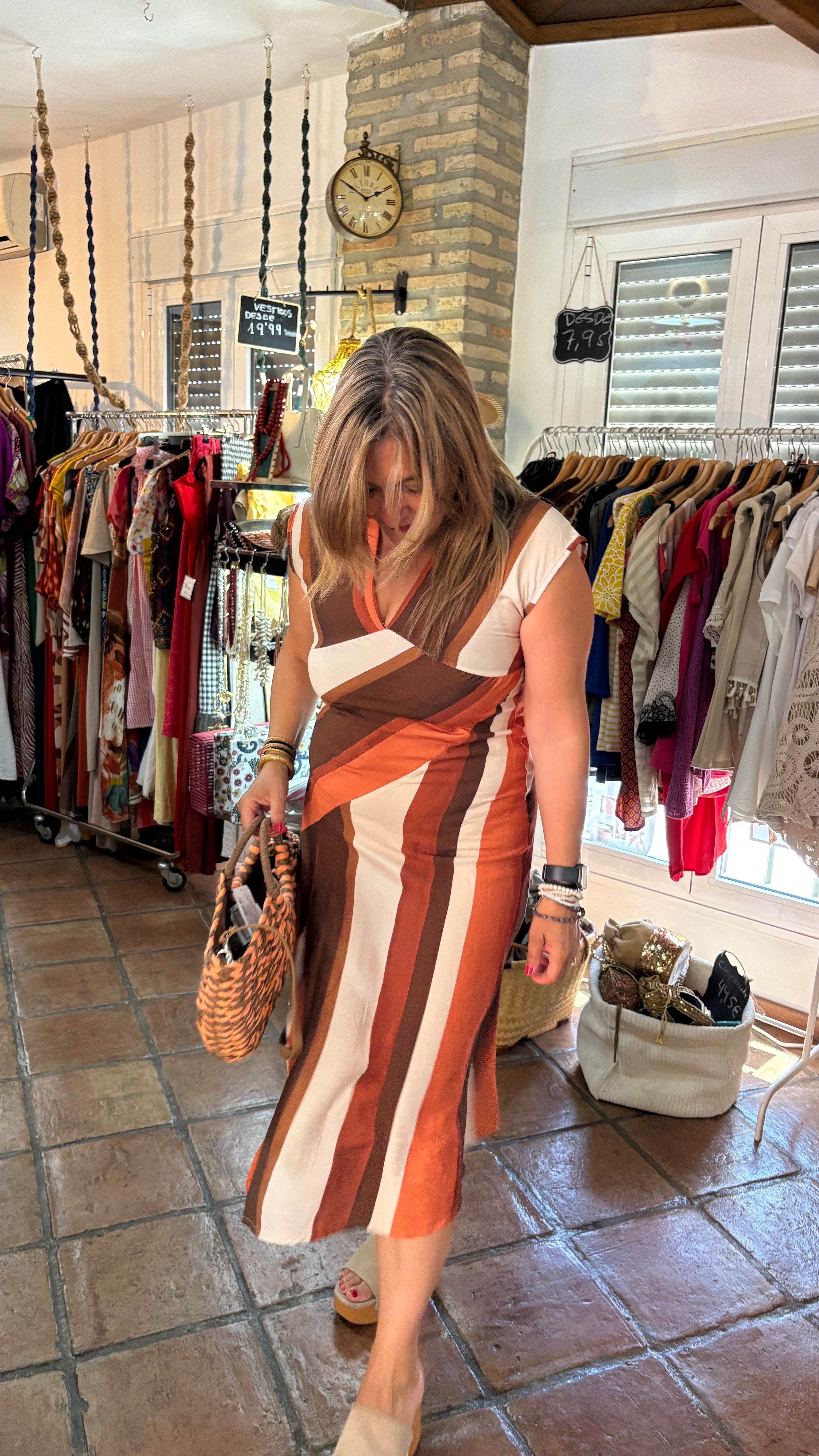 Vestido lineas tricolor