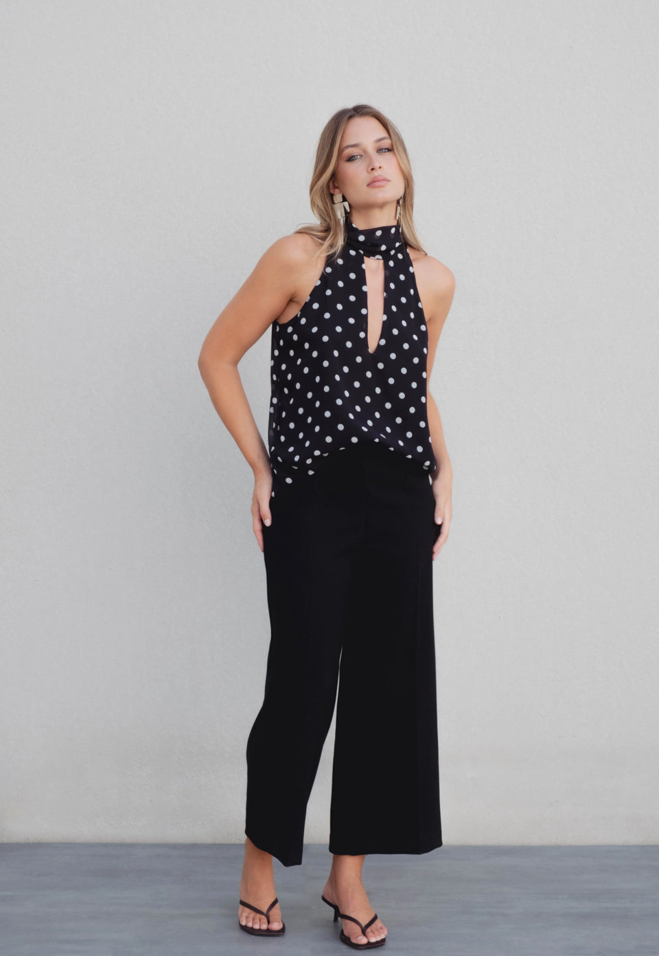 TOP HALTER LUNARES