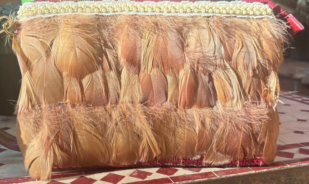 CARTERA PLUMAS Y PERLAS