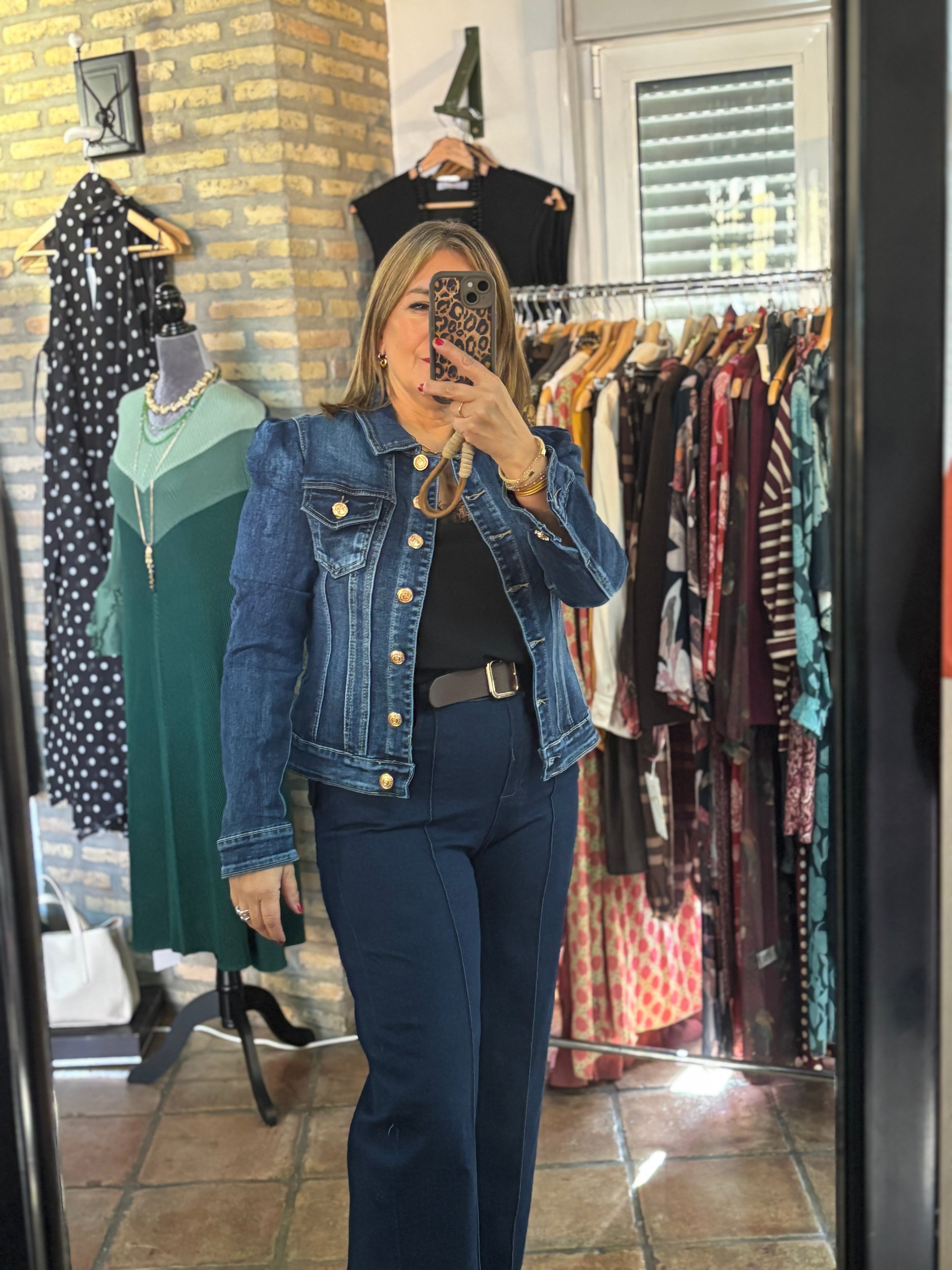 Cazadora vaquera mangas frunces