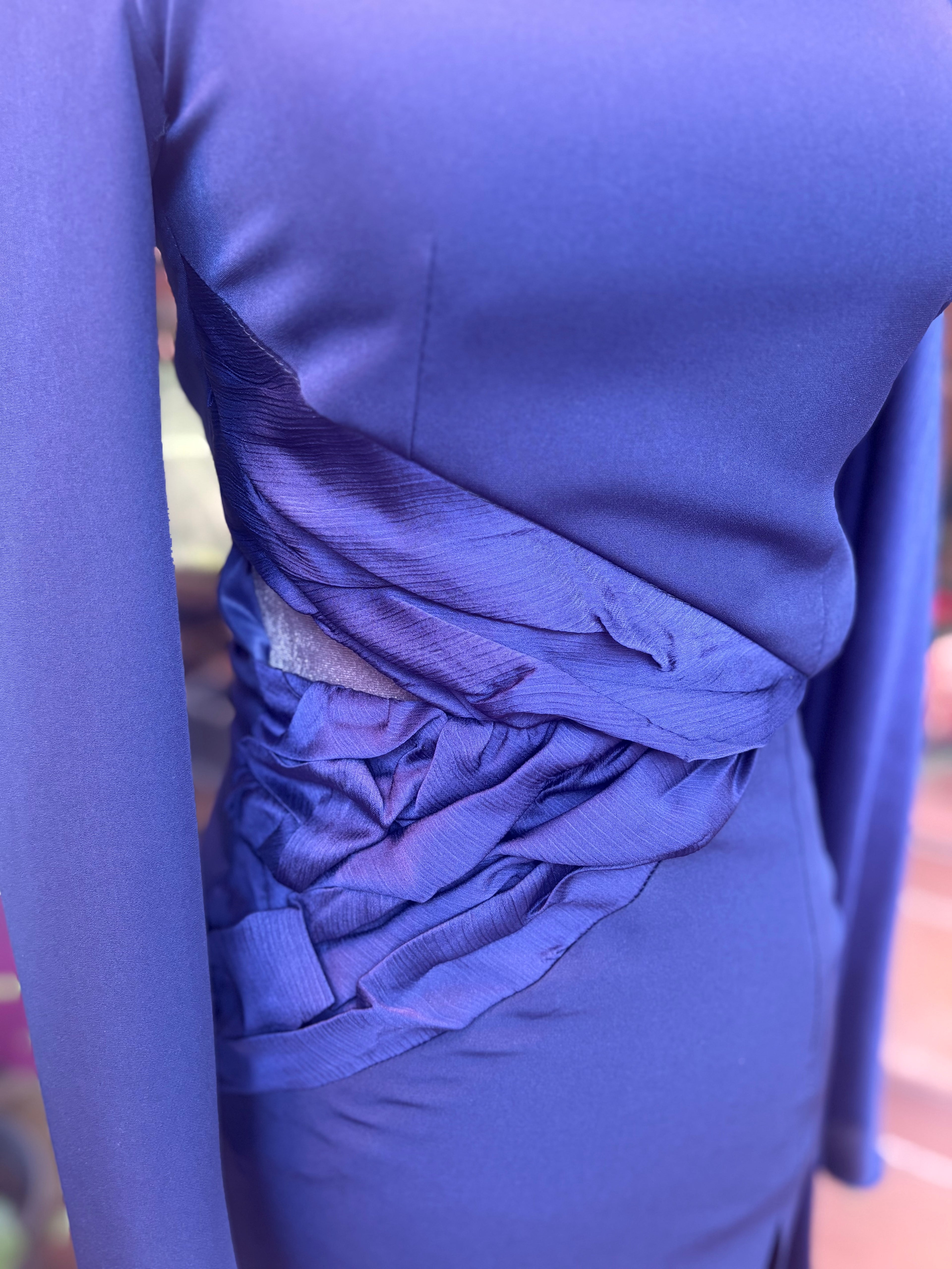 VESTIDO DE INVITADA AZUL CUP OUT