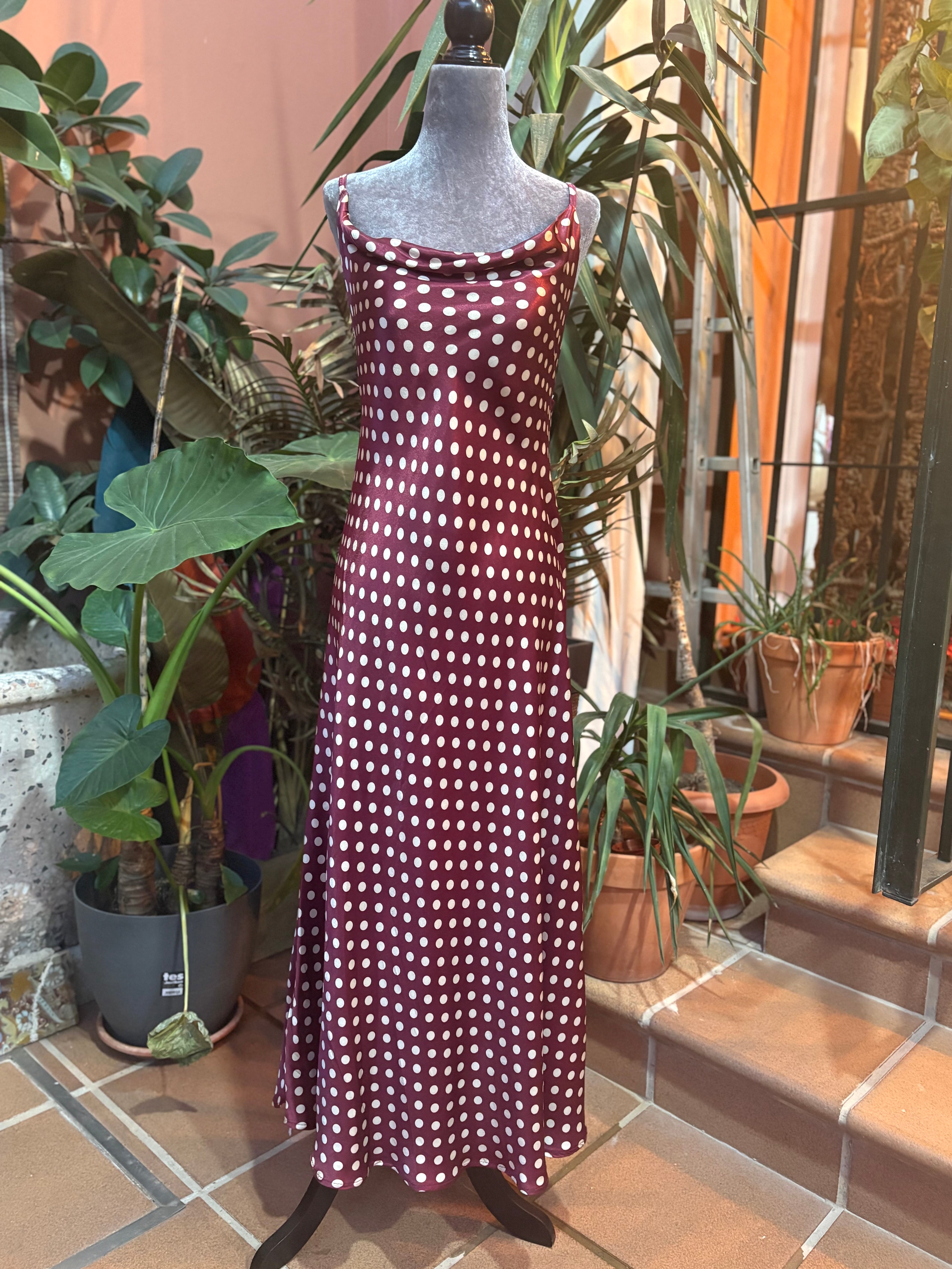 VESTIDO LENCERO LUNAR