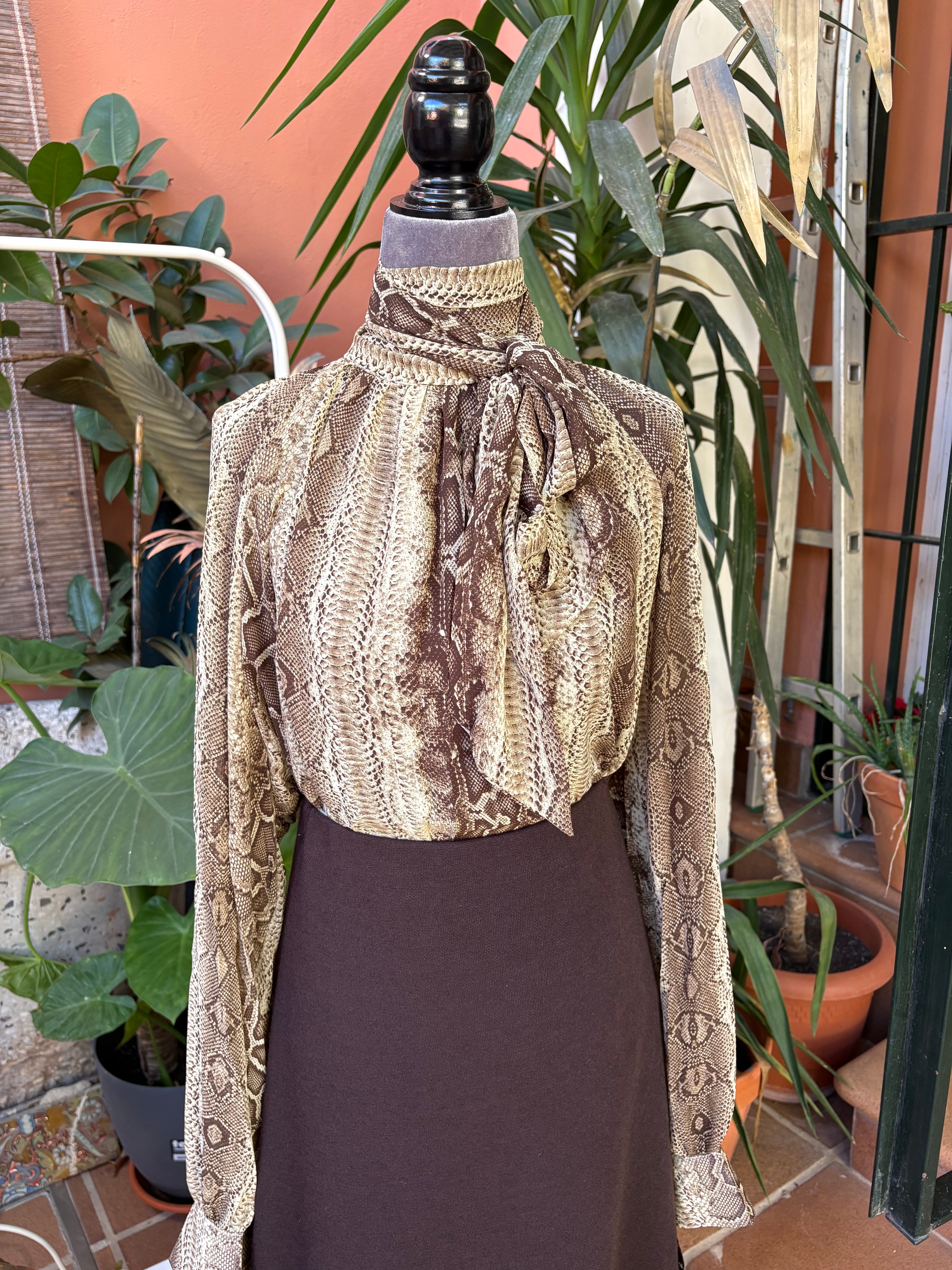 Camisa estampado serpiente