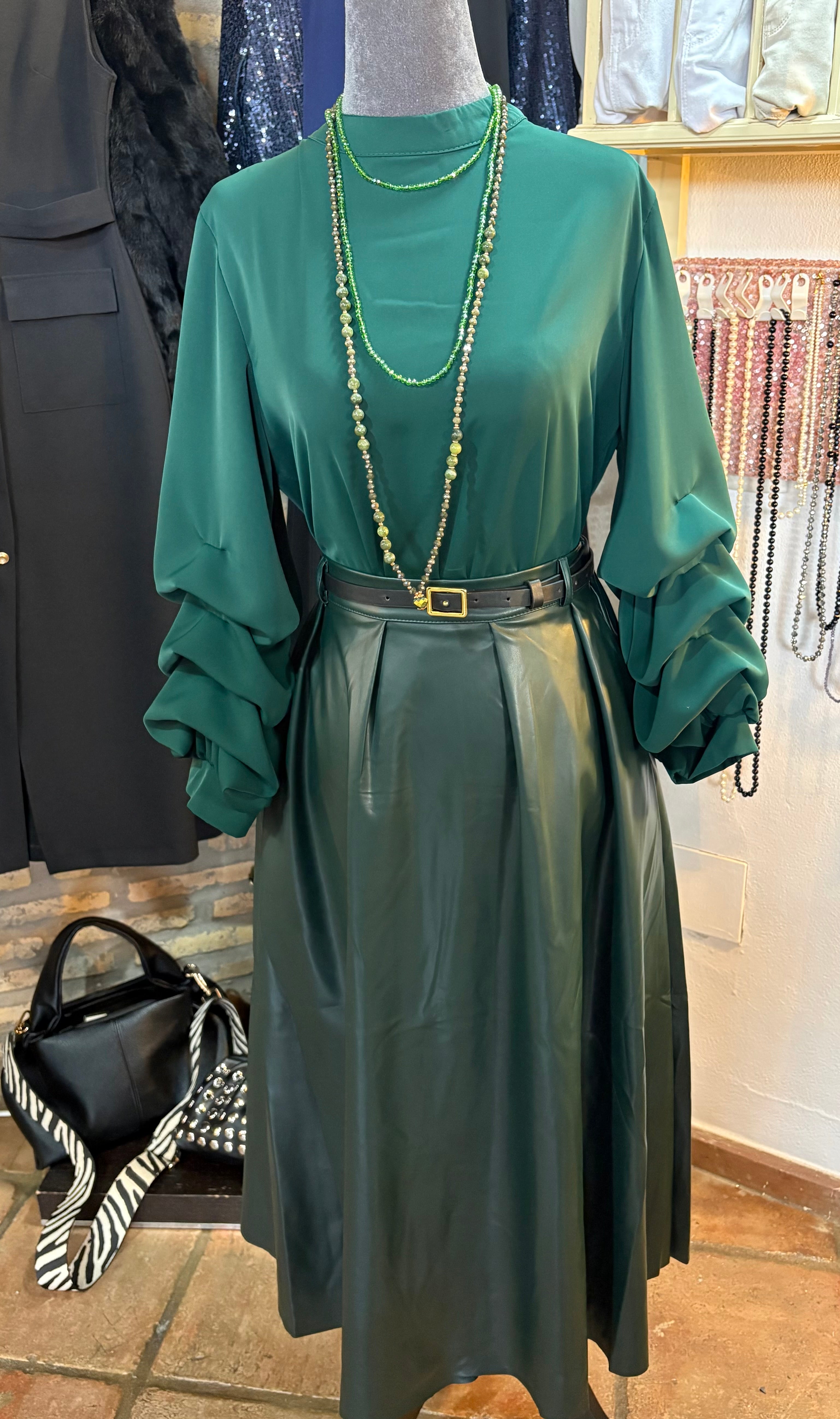 CAMISA VERDE TABLONES MANGAS