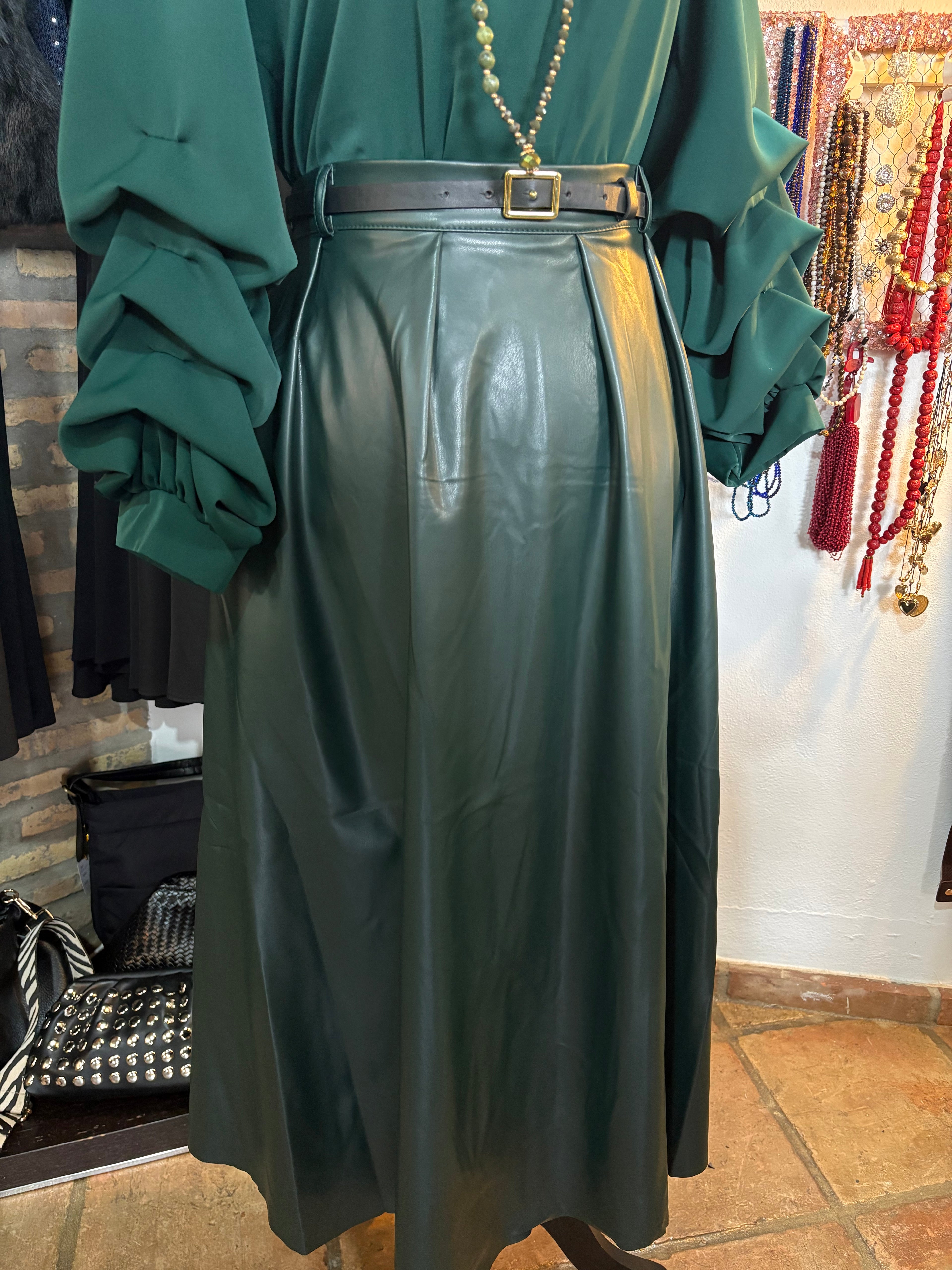 FALDA POLIPIEL VERDE