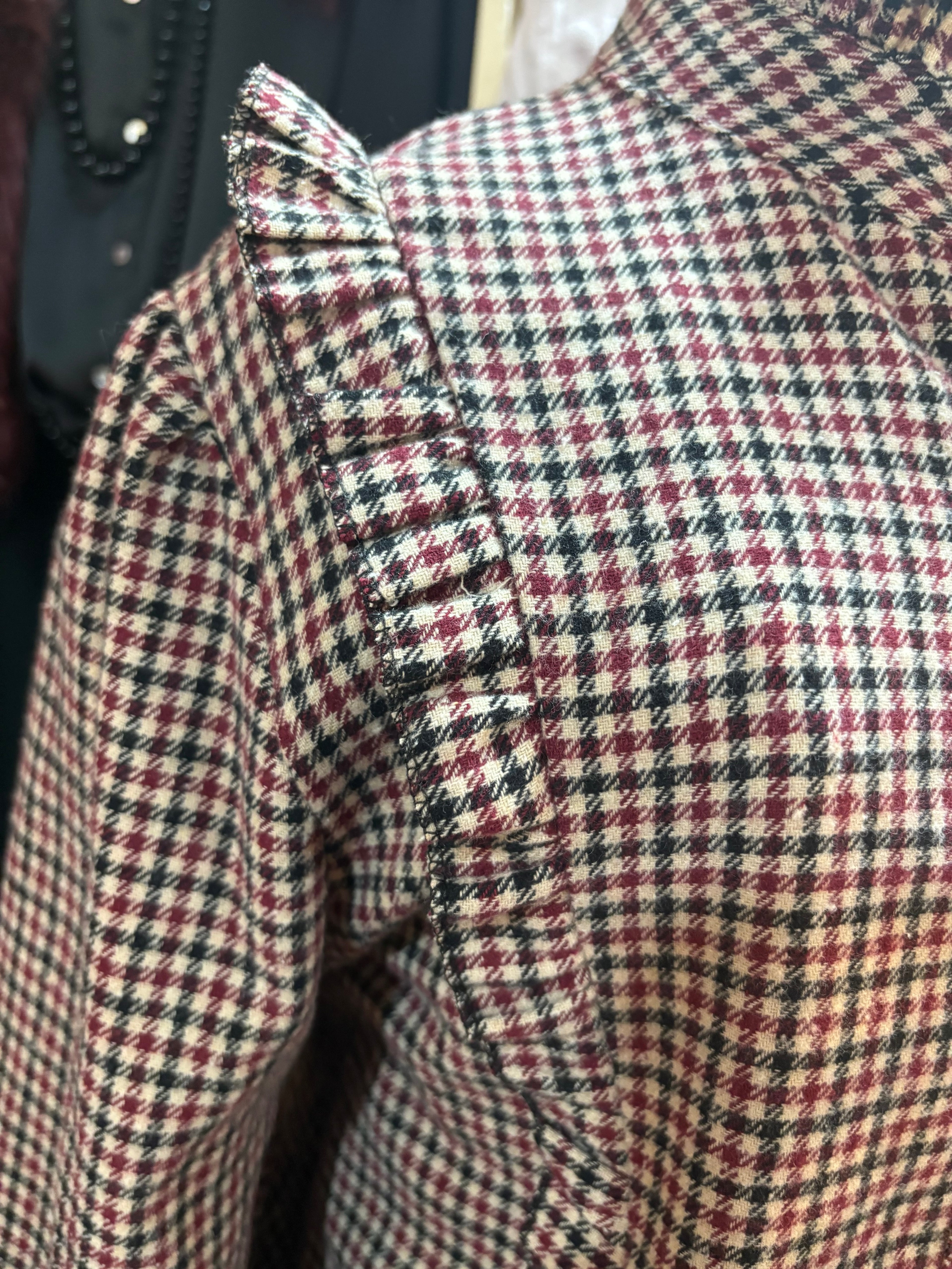 CAMISA CUADROS GALES DETALLES