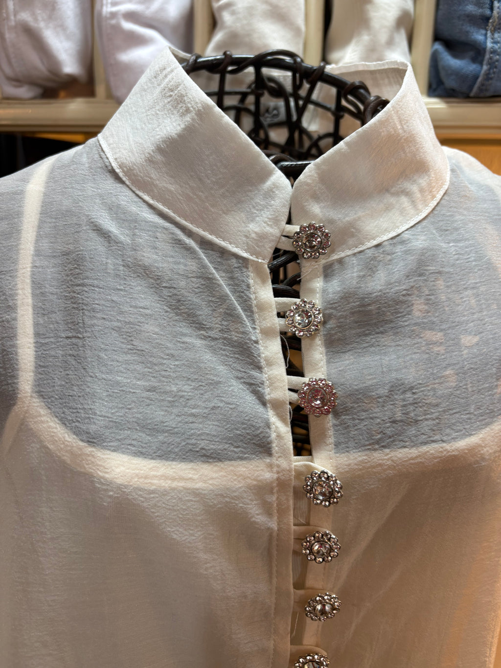 CAMISA ORGANZA BOTON JOYA