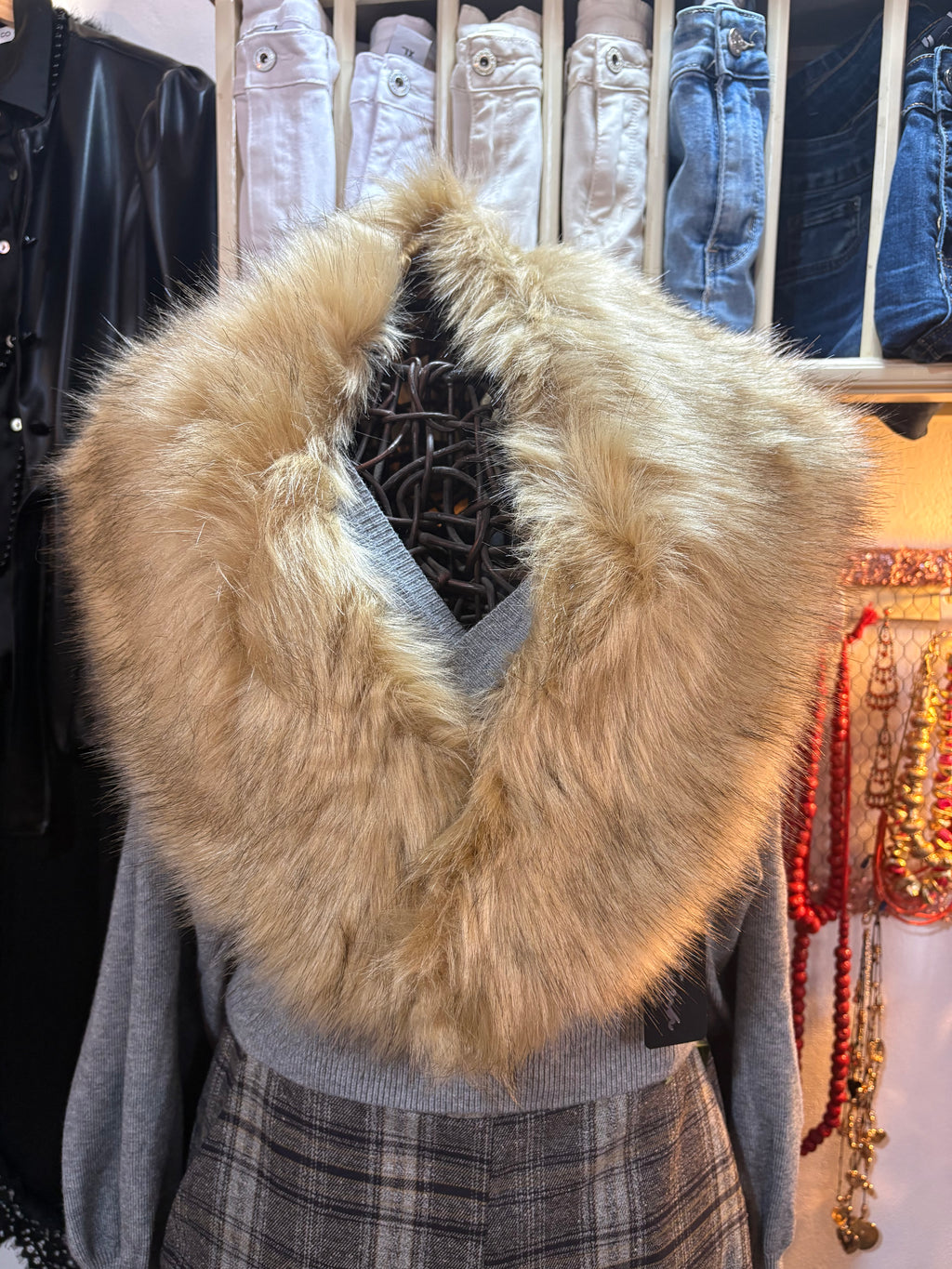 CUELLO PELO SINTETICO CAMEL