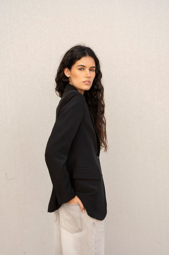 BLAZER ENTALLADA