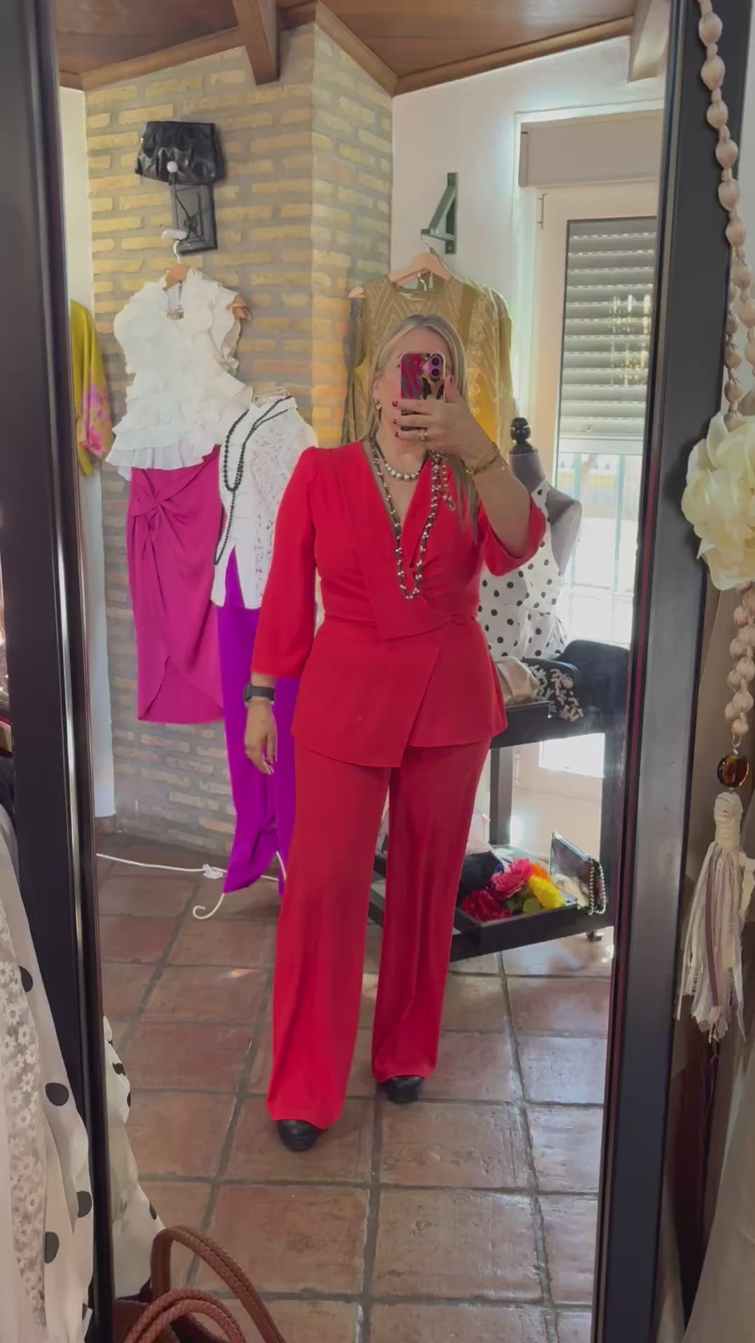 TRAJE CANDELA ROJO