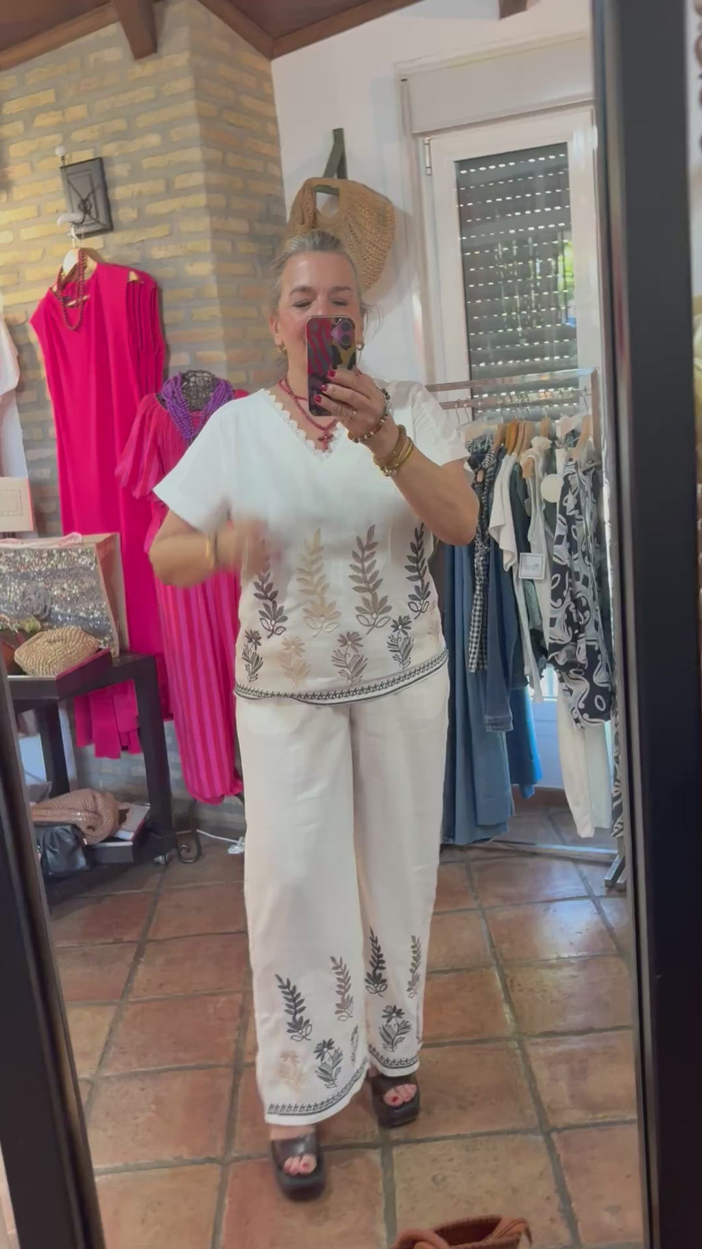 CONJUNTO LINO BORDADO