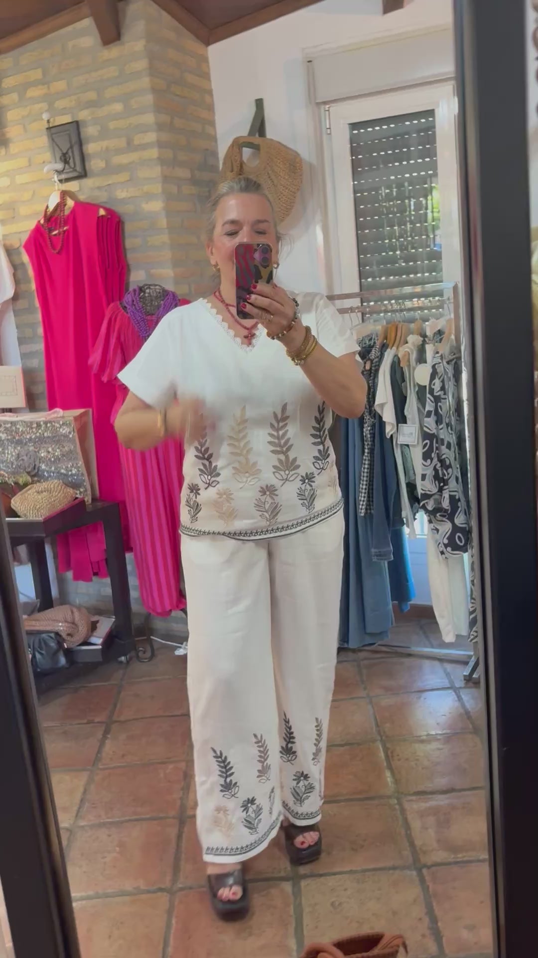 CONJUNTO LINO BORDADO